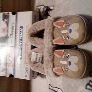 New Womens Skechers Bobs Dog Slippers Size 6 Wide